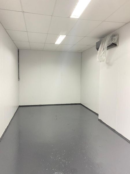 PISOS - PINTURAS EPOXI - REVESTIMENTOS - IMPERMEABILIZAÇÃO - RODAPÉ