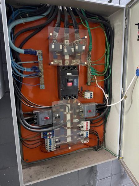 INSTALAÇÕES ELÉTRICAS E REDES ESTRUTURADAS