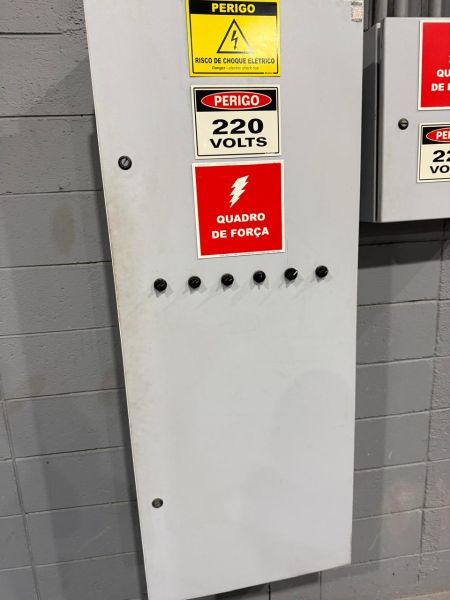 INSTALAÇÕES ELÉTRICAS E REDES ESTRUTURADAS