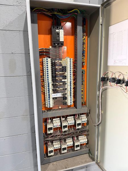 INSTALAÇÕES ELÉTRICAS E REDES ESTRUTURADAS