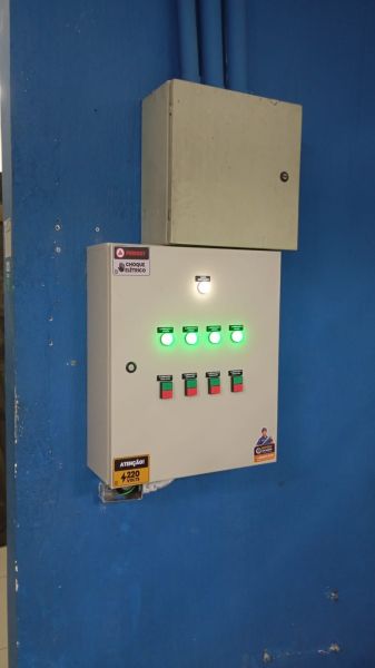 Iluminação Comercial e Industrial